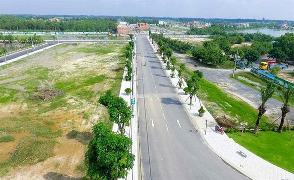Phó Thủ tướng Trần Hồng Hà yêu cầu khẩn trương xây dựng bảng giá đất lần đầu để áp dụng từ ngày 01/01/2026
